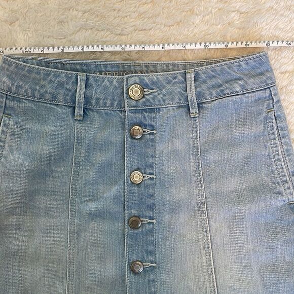 𝅺American Eagle Jean Skirt - Picture 8 of 9